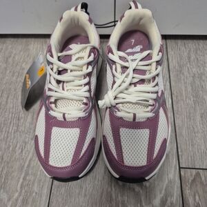 Avia Womens Lightweight Mesh Sneakers in Purple and Cream With Odor Control